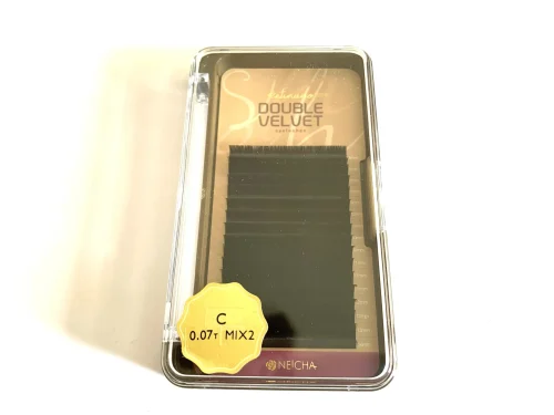 EXTENSIÓN DE PESTAÑAS NEICHA PREMIUM DOBLE VELVET – GROSOR 0.07 - MIX