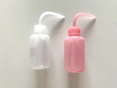 MINI BOTELLA DE LAVADO - LIMPIEZA - CON TUBO - (150ml)