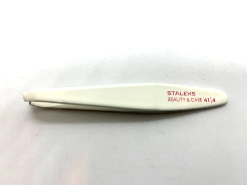 PINZA STALEKS - ACERO INOXIDABLE - BLANCA - BEAUTY & CARE 41/4